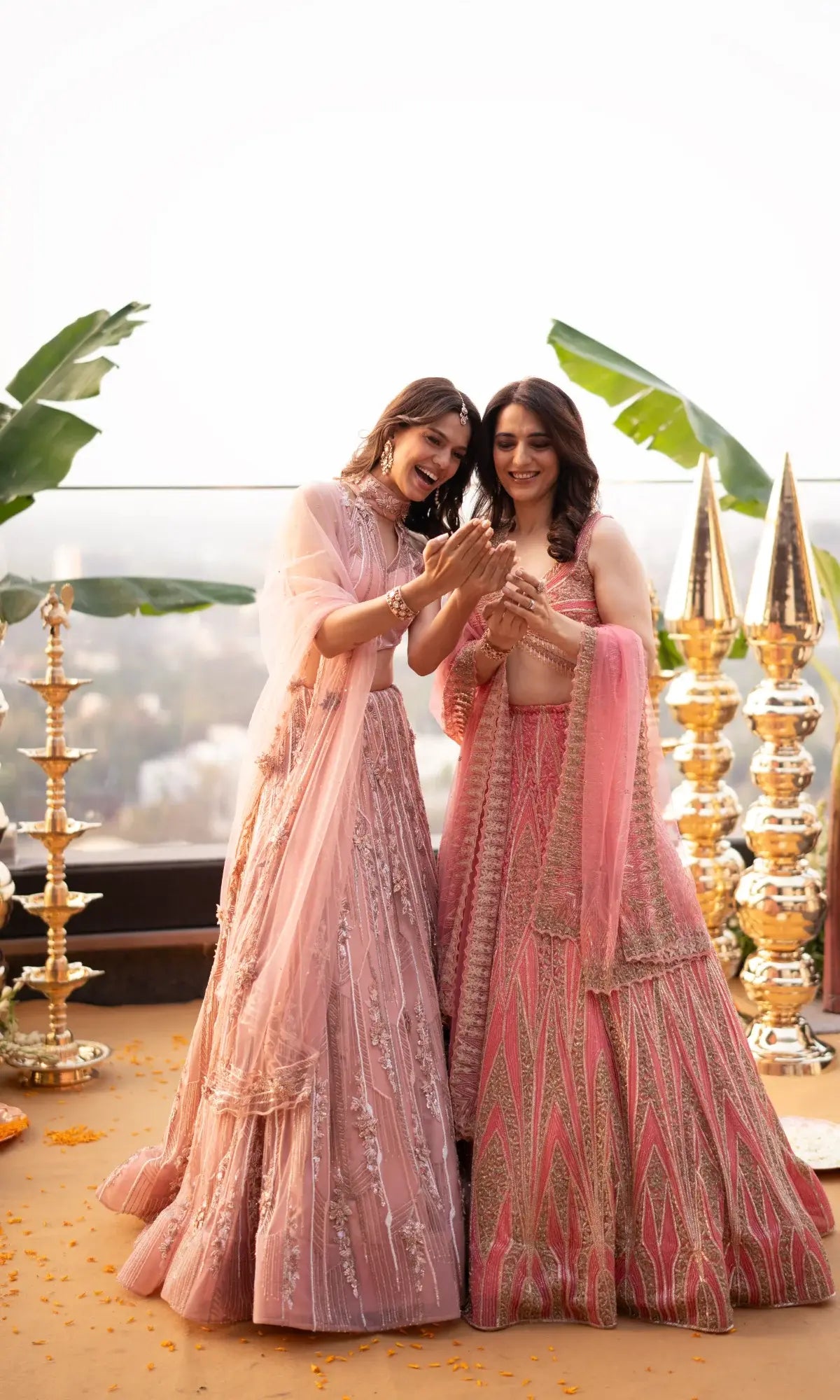 Mehendi Women