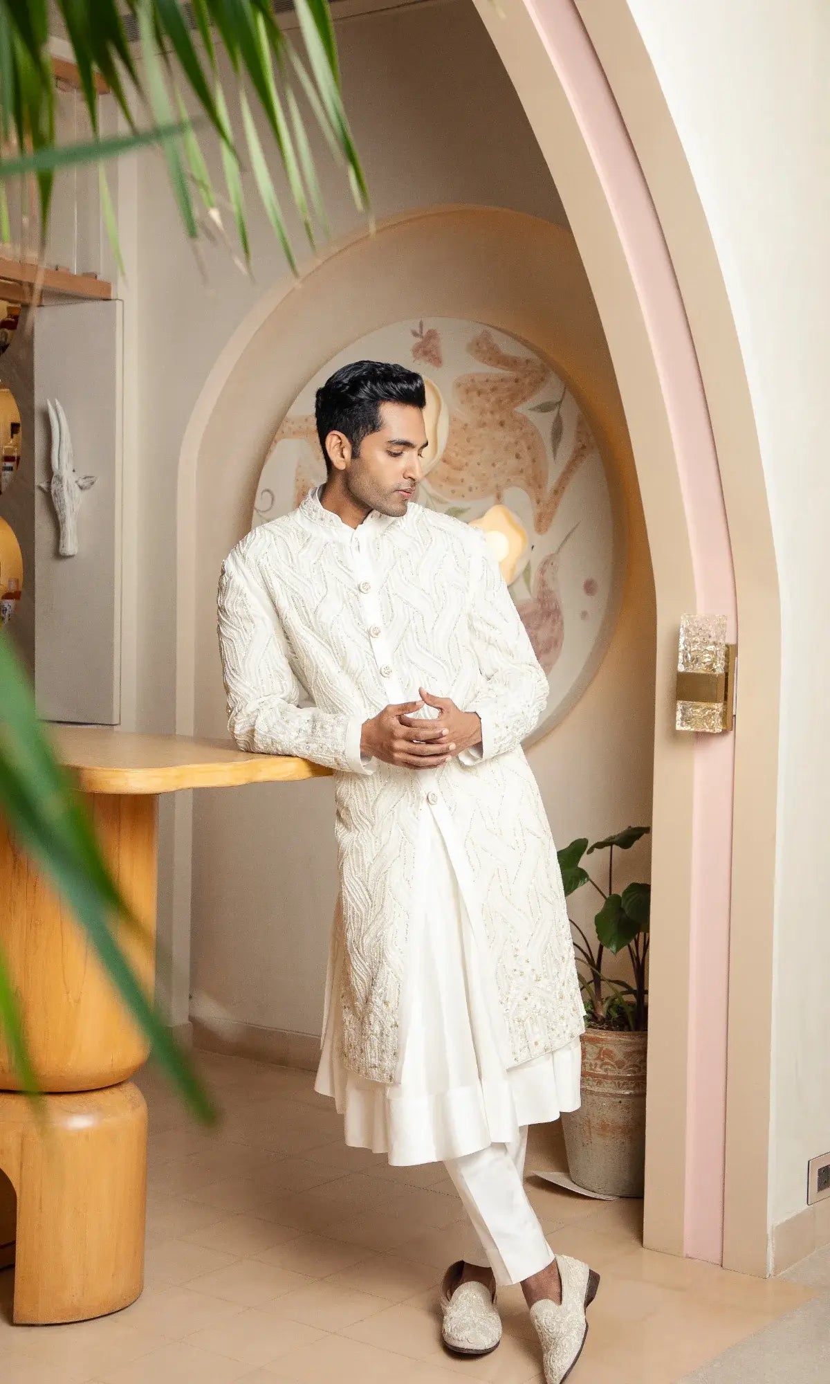 Sherwani Men