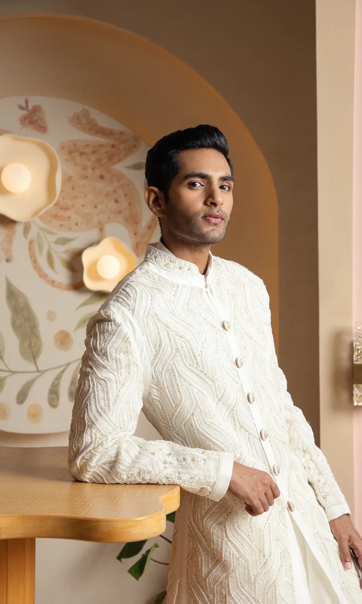 Sherwani Men